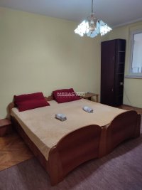 Nekretnina: Lep funkcionalan na Karaburmi