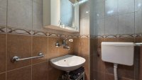 Nekretnina: Hotel YU. Adaptibilan u 4.0-soban. Južna orjentac. ID#35208