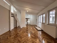 Nekretnina: Zemun, Centar, Avijatičarski trg ID#29271