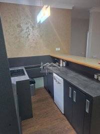 Nekretnina: Novi Beograd - Hotel Yu, kockice useljiv ID#25156