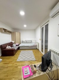 Nekretnina: Zemun, izdavanje, nov, 1.0, namešten ID#10507