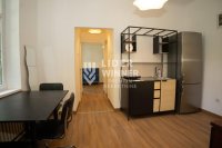 Nekretnina: Salonac-strogi centar ID#6252