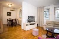 Nekretnina: Izuzetna lokacija  - mereno 85m2 ID#135209