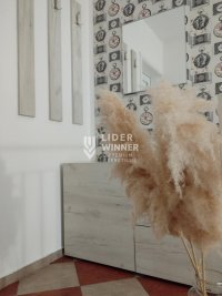 Nekretnina: Izdaje se komforan i osunčan stan ID#8881
