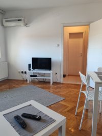 Nekretnina: Jednoiposoban stan, NOVI SAD, BULEVAR PATRIJARHA PAVLA