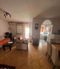 Nekretnina: Troiposoban stan, NOVI SAD, CENTAR