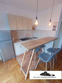 Nekretnina: Garsonjera, NOVI SAD, SOCIJALNO