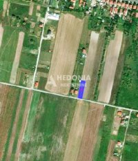 Nekretnina: Surčin, Bečmen, plac, 18 ari, uknjižen ID#10529