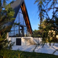 Nekretnina: Na prodaju Luxury Villas&Poll,Aranđelovac