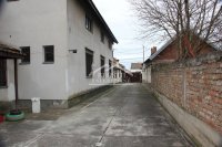 Nekretnina: Dobanovci - kuća 680m2+30ari ID#25238