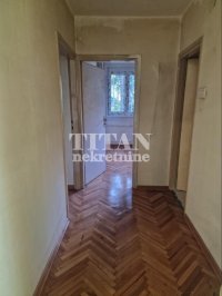 Nekretnina: delimicno renoviran,hitna prodaja ID#5731