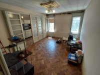 Nekretnina: Stari Grad, Simina, 3,0 salonski stan, dva ulaza, lako deljiv na dva stana ID#38365