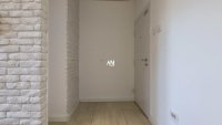 Nekretnina: Glavna. Plafon 3m. Parking m. Adaptibilan u 3.0. ID#38351