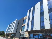 Nekretnina: POSLOVNI PROSTOR U POSL.ZGRADI-SA GARAŽAMA