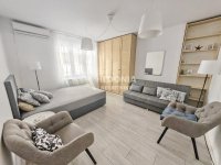 Nekretnina: Hram, Stojana Protića, 1.0, renoviran, svetao ID#10542
