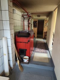 Nekretnina: Na prodaju kuća u Loznici TREŠNJIČKA iznad merajine pumpe