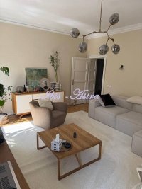 Nekretnina: Salonski stan za prodaju centar ID#699476
