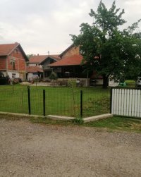 Nekretnina: Kuca na prodaju Mladenovac-Medjuluzje