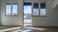 Nekretnina: Četvorosoban stan, NOVI SAD, PETROVARADIN