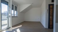 Nekretnina: Četvorosoban stan, NOVI SAD, PETROVARADIN