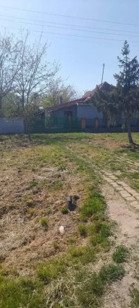 Nekretnina: Prodajem kuću u selu Iđoš-Kikinda