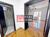 Nekretnina: 2,0 Vracar , Baba Visnjina , renoviran , lux , salonac ID#2558