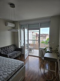 Nekretnina: Garsonjera, NOVI SAD, BULEVAR