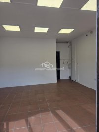 Nekretnina: Trošarina, 34m2, sa velikim izlogom ka ulici ID#1649