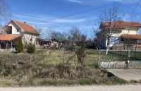Nekretnina: Plac top lokacija!Voda,struja,temelj,1/1