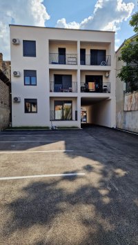 Nekretnina: Izdajem stan u Pancevu