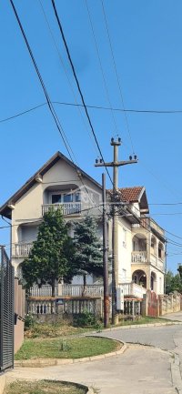 Nekretnina: Ostružnica, Vuka Karadžića, 332m2+garaža 33m2 na 12,58 ari placa ID#1685