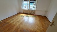 Nekretnina: Zasebna nenameštena kuća kod Sajmišta, 100m2 ID#572