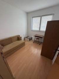 Nekretnina: jednoiposoban stan P=40m2, drugi sprat, kod gradske bolnice ID#2463