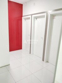 Nekretnina: Hotel Moskva, poslovni prostor, lux, prazan, 190m2 ID#10597