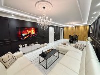 Nekretnina: Palilula-Borca 220m2+75m2 na 6.5 ari placa