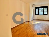 Nekretnina: CUKARICA Karpoševa ID: 94489179