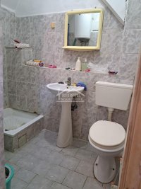 Nekretnina: Zemun - centar - 2.0 ID#25591