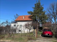 Nekretnina: Meljak, dve kuće na 11 ari placa