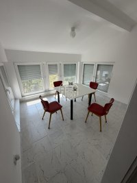 Nekretnina: Kuća P=180m2,plac 8.5 ara u GornjojToponici ID#2469