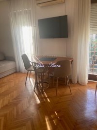 Nekretnina: Garsonjera za izdavanje centar ID#806454
