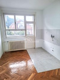 Nekretnina: Vračar, Koče Kapetana ugao sa Krunskom, 58m2 ID#1663