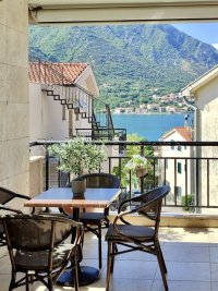 Nekretnina: Na prodaju trosoban stan Dobrota Kotor
