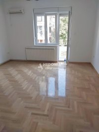 Nekretnina: Vračar, Baba Višnjina, 2.0, renoviran, salonac ID#10640