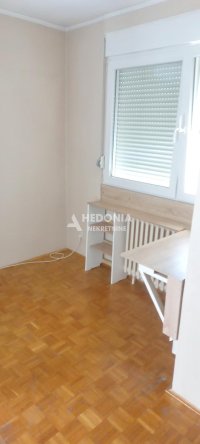 Nekretnina: Zemun, Banijska, 2.0, retko u ponudi ID#10646
