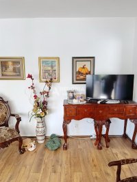 Nekretnina: Batajnica, Mala, renoviran, dvostran, 3.0 stan ID#10675