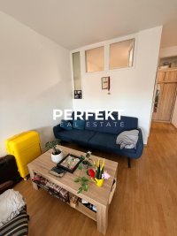 Nekretnina: Prelep stan sa pogledom!