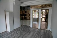 Nekretnina: Izdajem lokal na Banovom Brdu