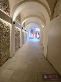 Nekretnina: Atraktivan prostor - petrovaradinska tvrđava, Gradić
