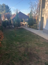 Nekretnina: Kuća, 400.00/1300.00m2, LEDINCI, CENTAR