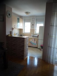 Nekretnina: Četvorosoban stan, NOVI SAD, BULEVAR EVROPE